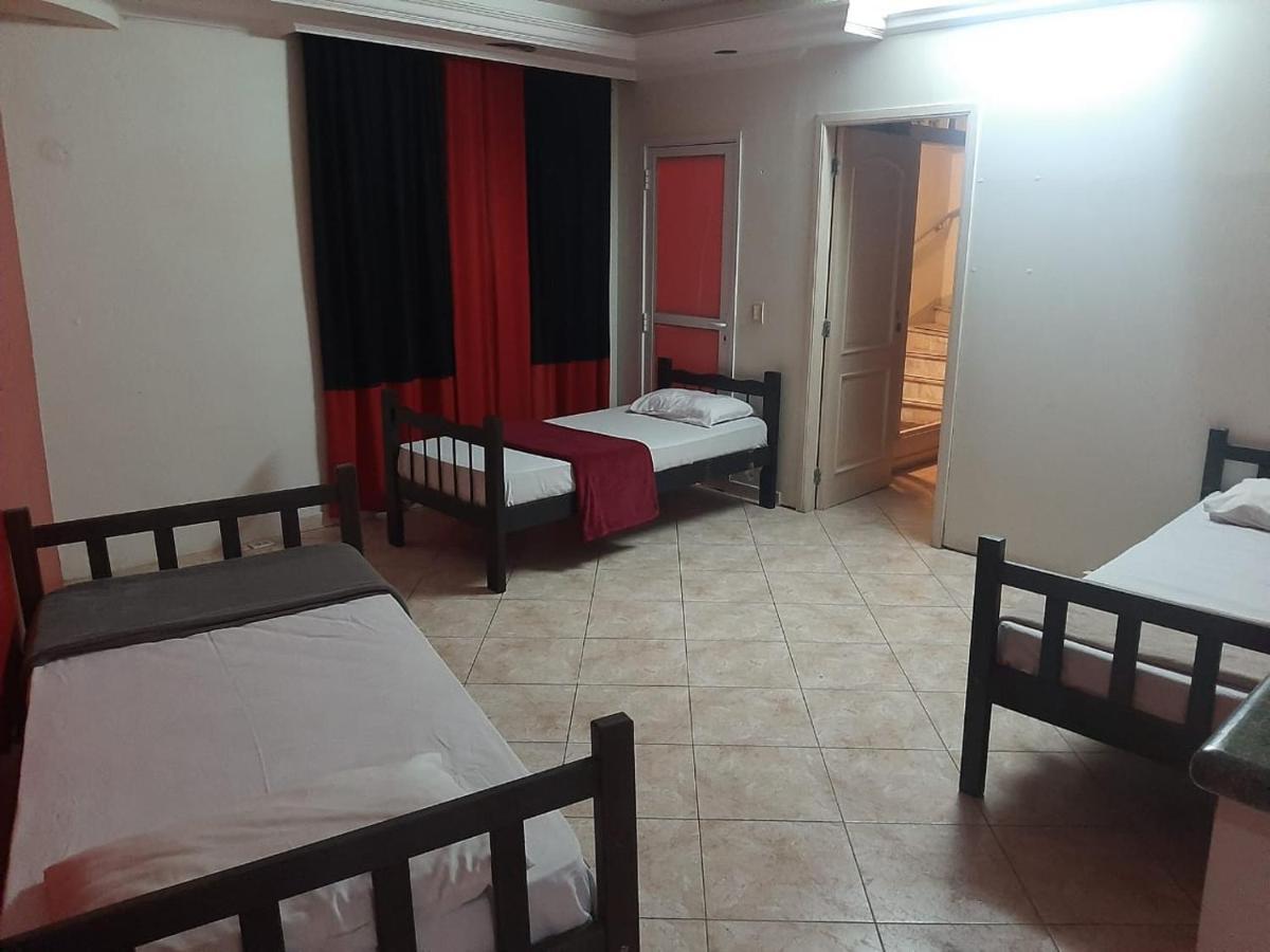 Knock Knock Hostel Curitiba Extérieur photo