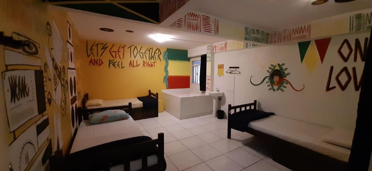 Knock Knock Hostel Curitiba Extérieur photo